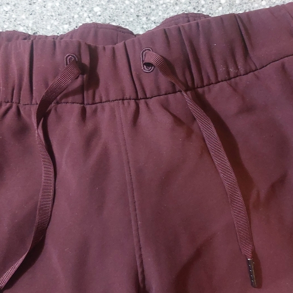 NWOT Lululemon On The Fly Pant 27" size 4 - Picture 4 of 8